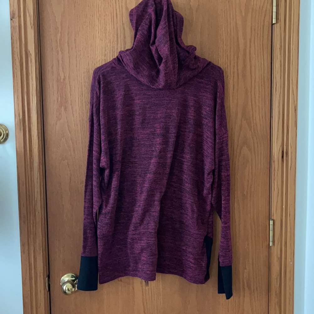 Rbx Lightweight Pullover - image 2